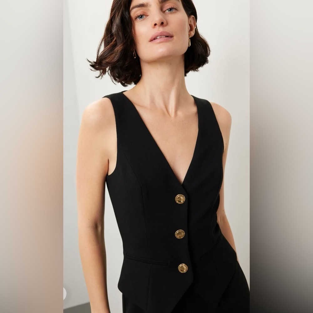Black Halo Sloane Jumpsuit - Picture 6 of 10